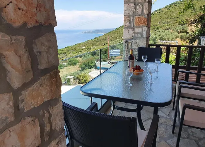 Appartement Nireas : Stone