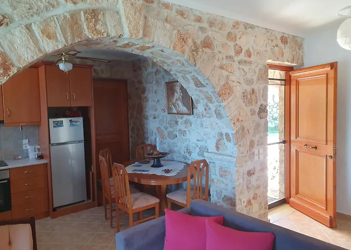 Nireas : Stone Orthoniaí