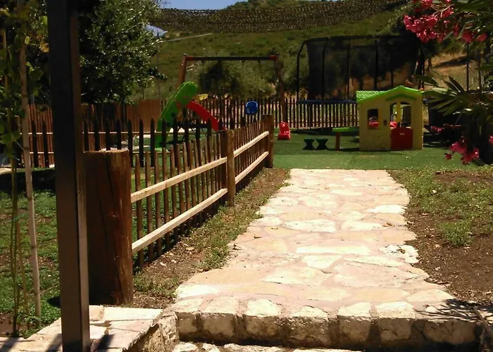 Appartement Nireas : Stone *