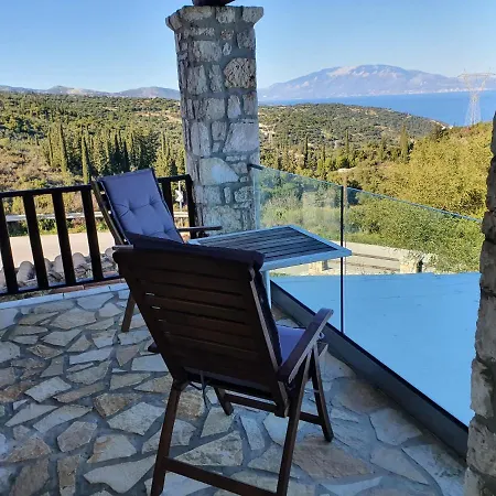 Nireas : Stone Apartment